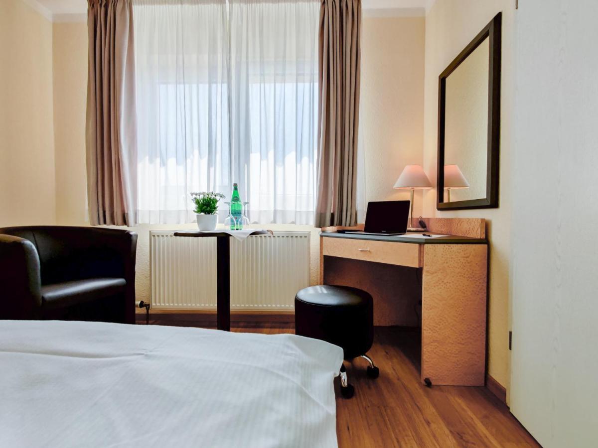 Hotel Waghäuseler Hof Gmbh